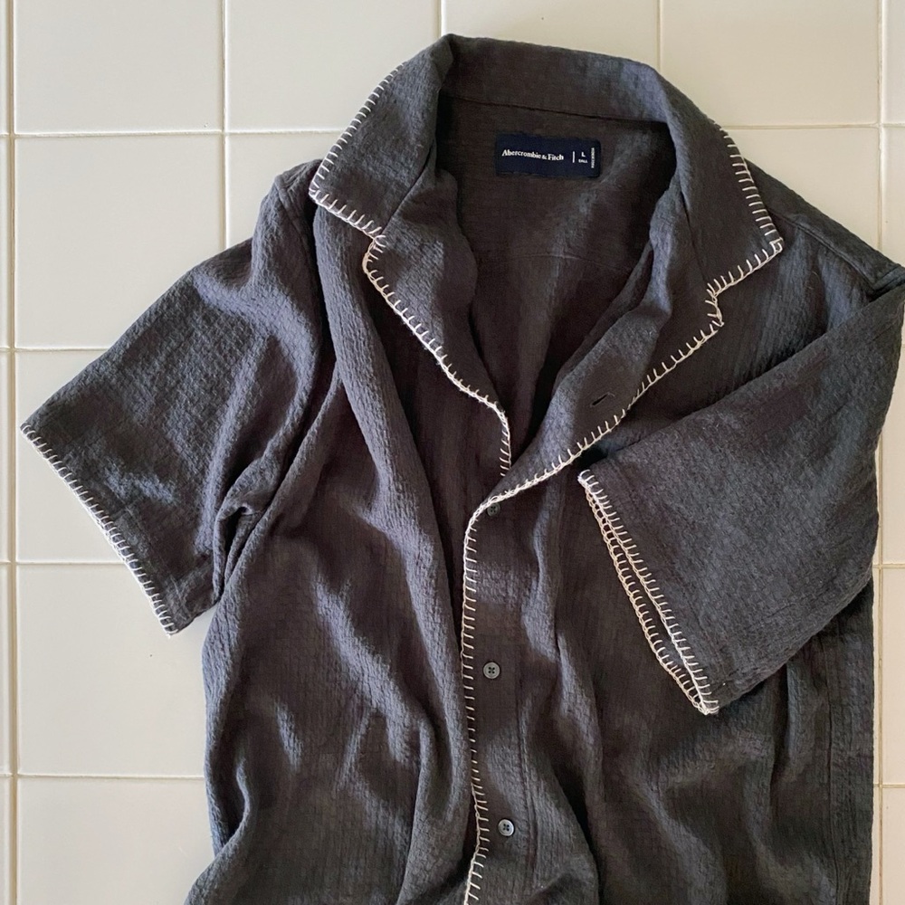 Abercrombie & Fitch Gray Short Sleeve Men's Shirt - Stitching - Large - LIKE NEW